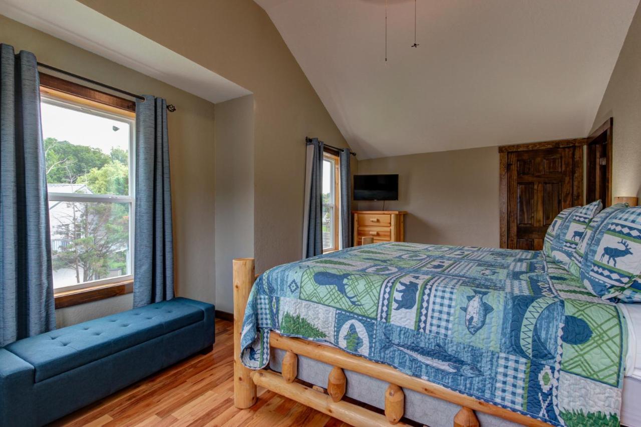 3 Master Bedrooms - Sleeps 10 - Location - Game Room - Hot Tub Pigeon Forge Buitenkant foto